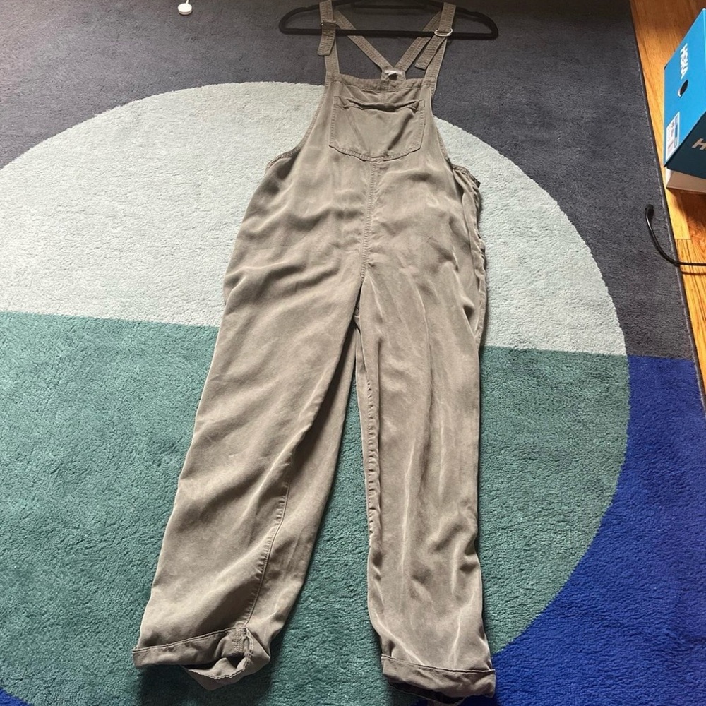 Aetir6Olive Green Overalls Jumpsuit
